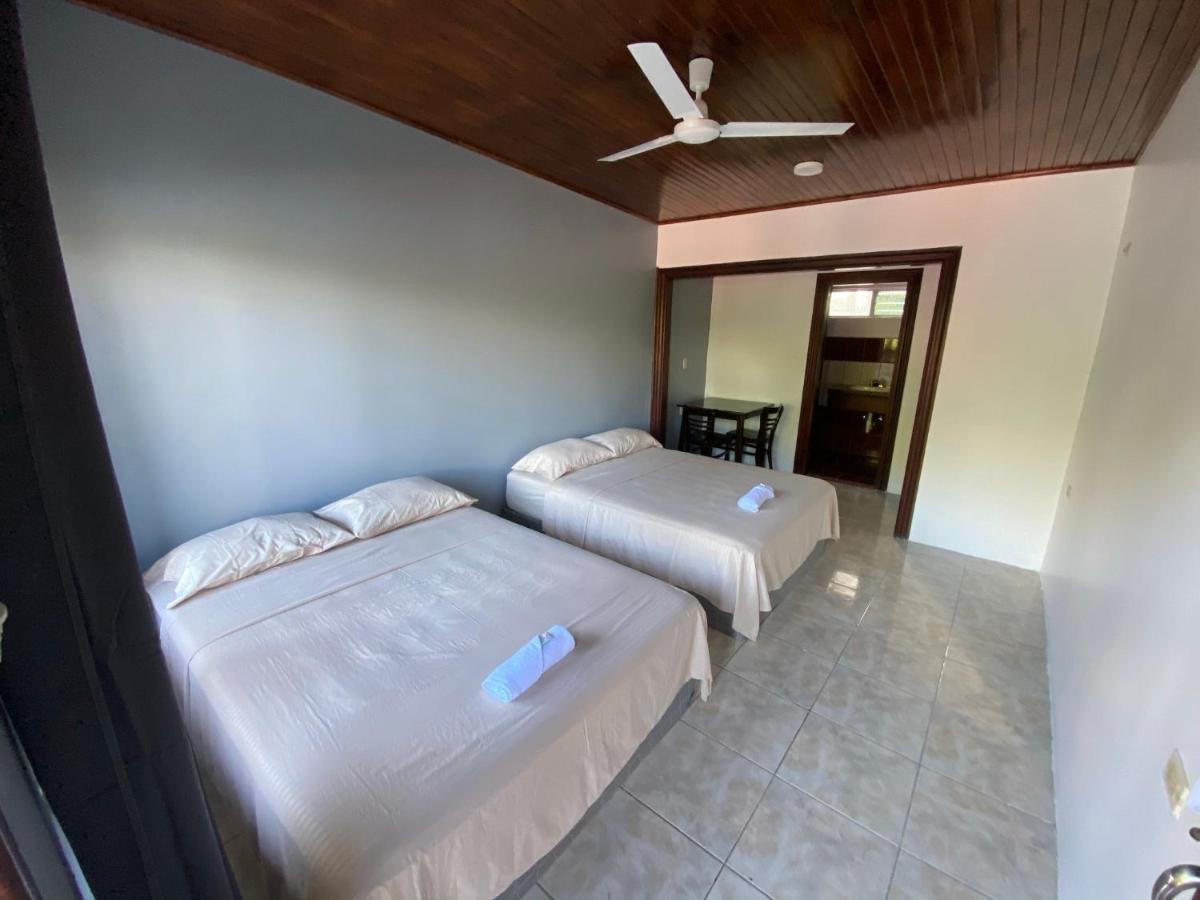 Hotel Puerto San Luis Tilarán Zewnętrze zdjęcie
