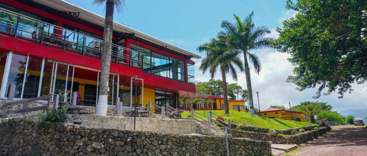 Hotel Puerto San Luis Tilarán Zewnętrze zdjęcie
