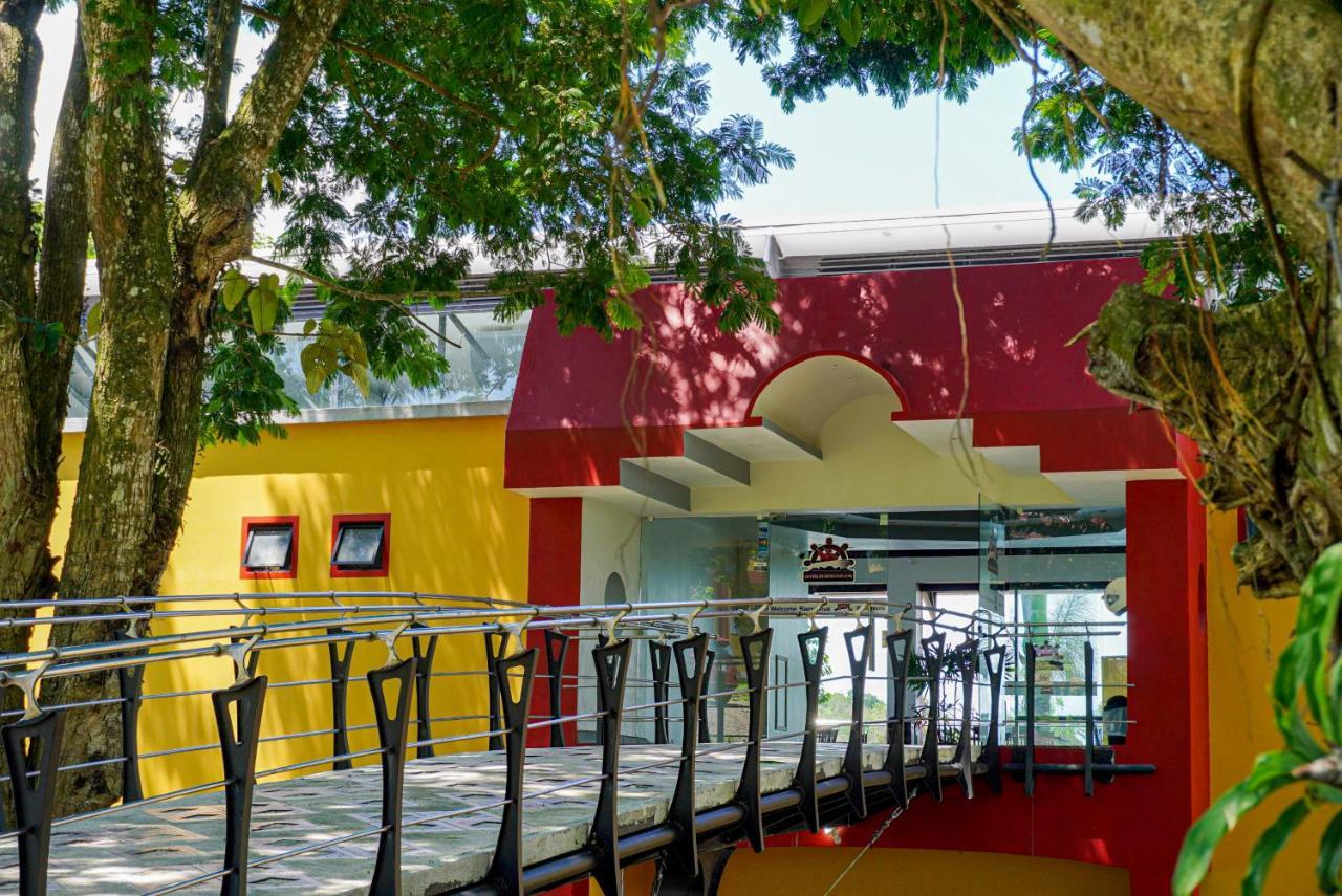 Hotel Puerto San Luis Tilarán Zewnętrze zdjęcie